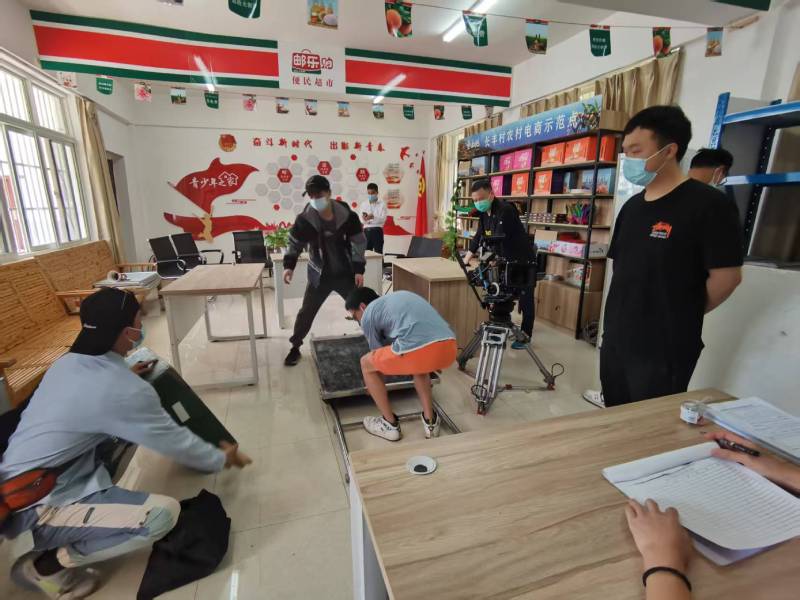 追星女孩心理学分析报告：东昌区广告片拍摄公司揭秘饭圈应援式传播逻辑